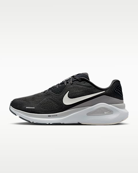 Nike Structure 26 Men's Road-Running Shoes (Wide). Nike IL